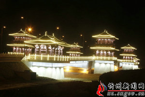 忻州牧马桥夜景